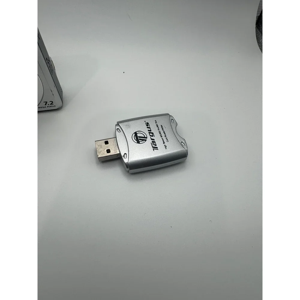 Sony Cyber-shot DSC-S730 Silver 7.2MP Digital Camera 3x Optical Zoom Bundle